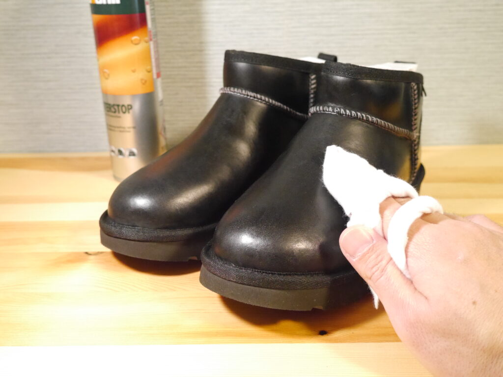 UGGリジェネレイト 拭き上げ
